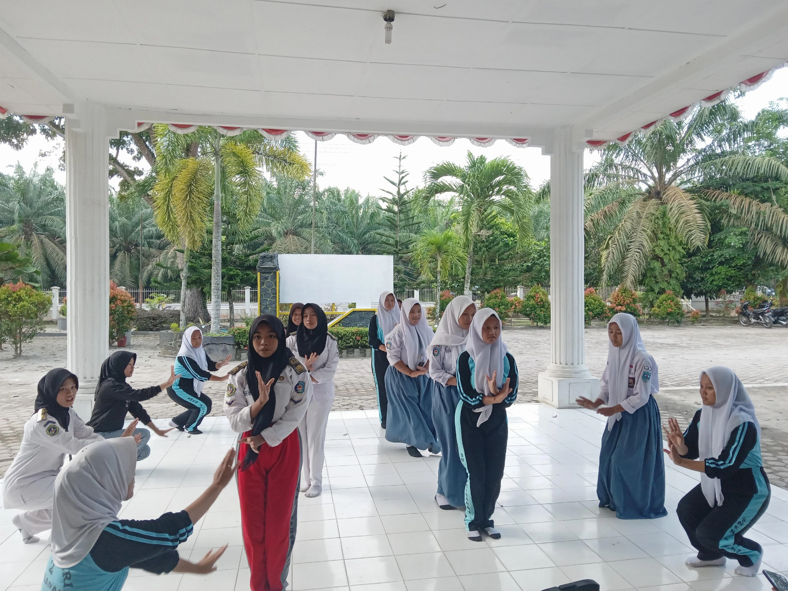 Seni Tari