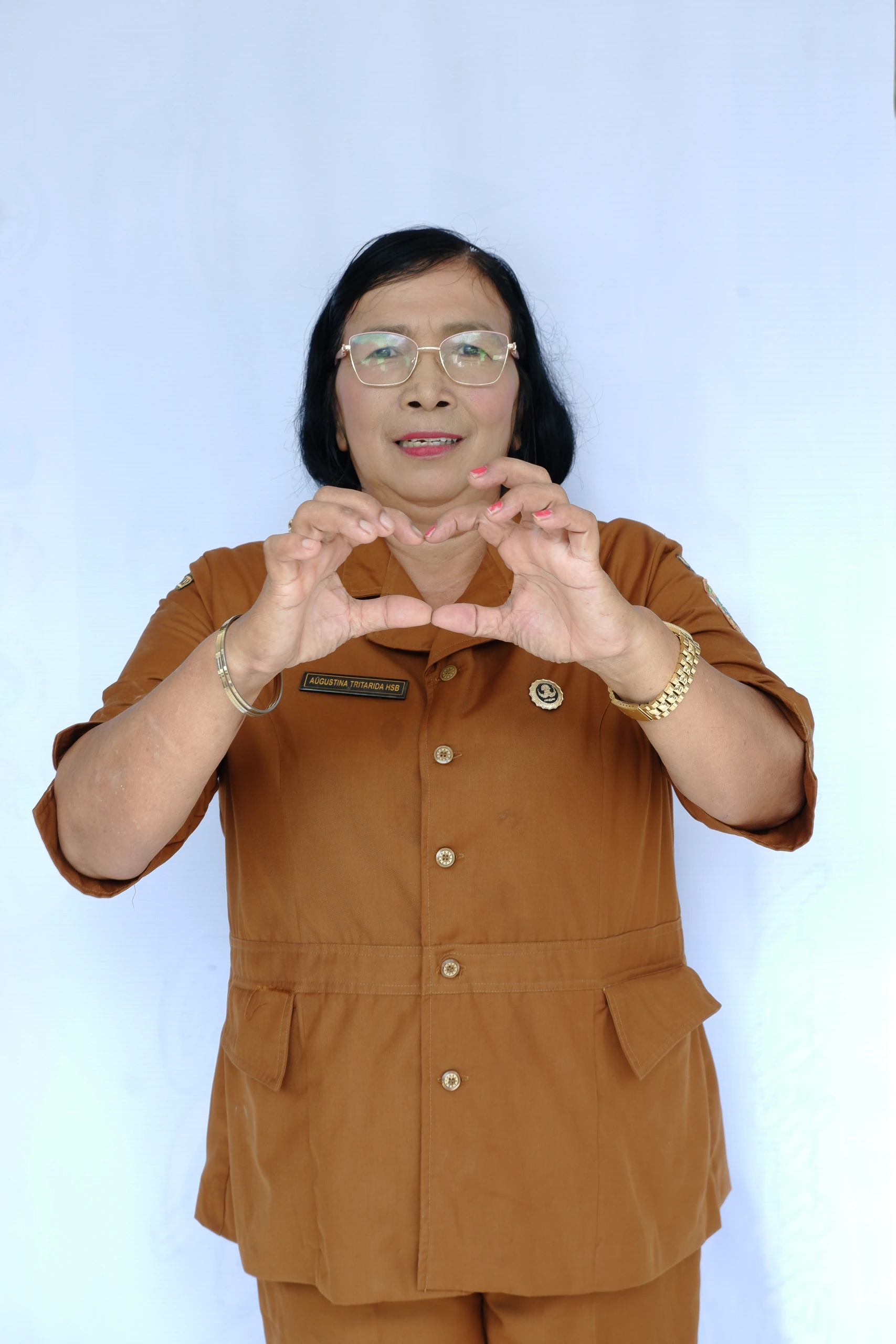 Agustina T. Hasibuan, S.H